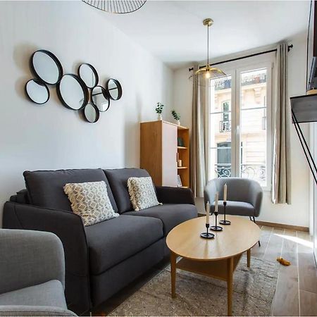 Appartement CMG Place de Clichy - Metro Europe à Paris Extérieur photo